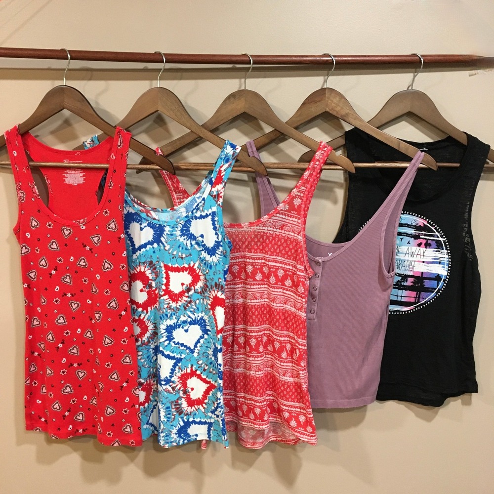 Y2K Festival Tank Top Bundle Women S Lot of 5 Red Blue Americana Vacation Travel